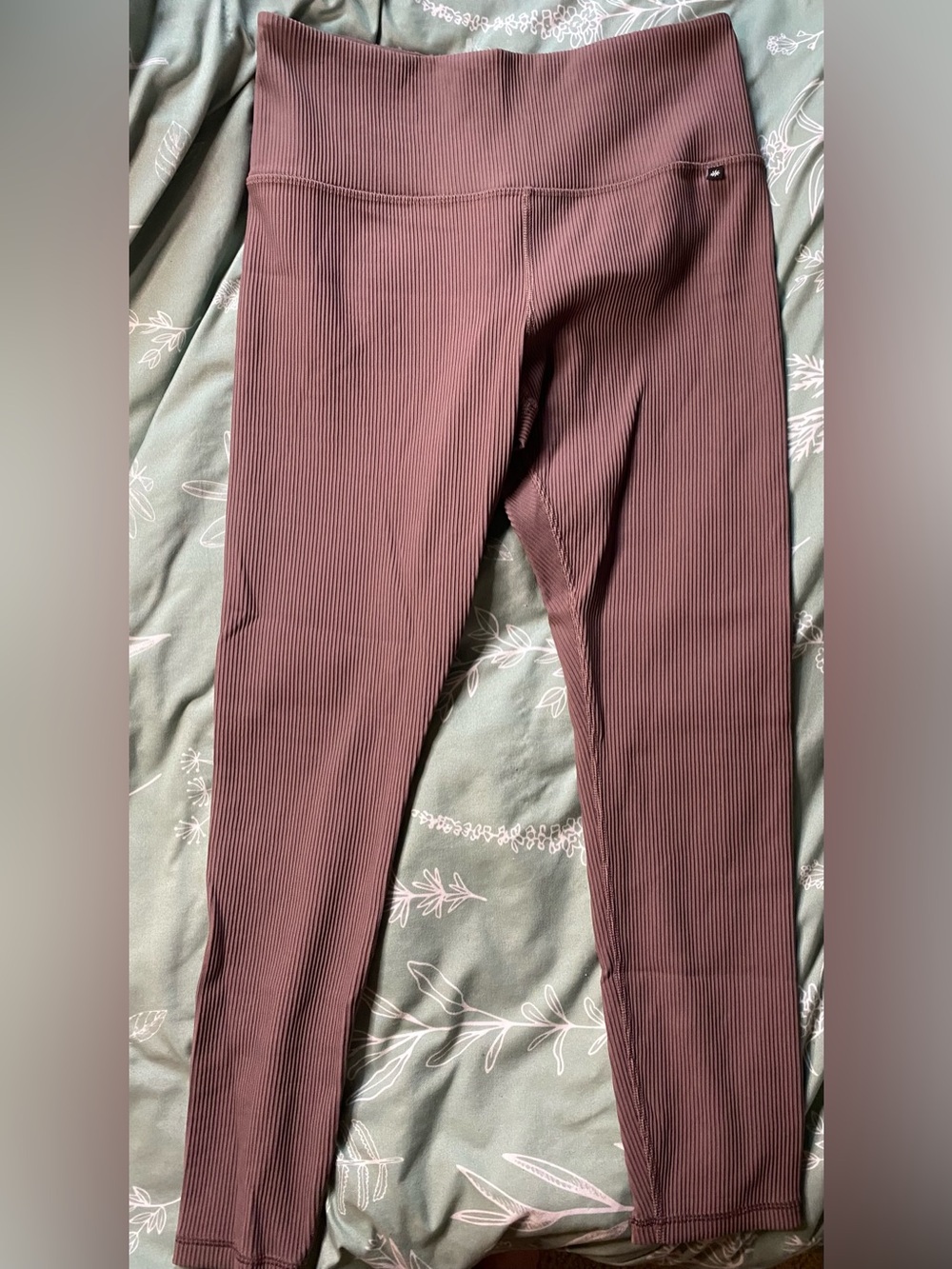 Athleta x Alicia Keys Ribbed Leggings in Mauve